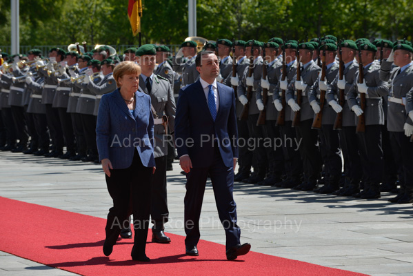 Georgian Prime Minister Irakli Garibashvili was received by German Chancellor Angela Merkel with military honors.